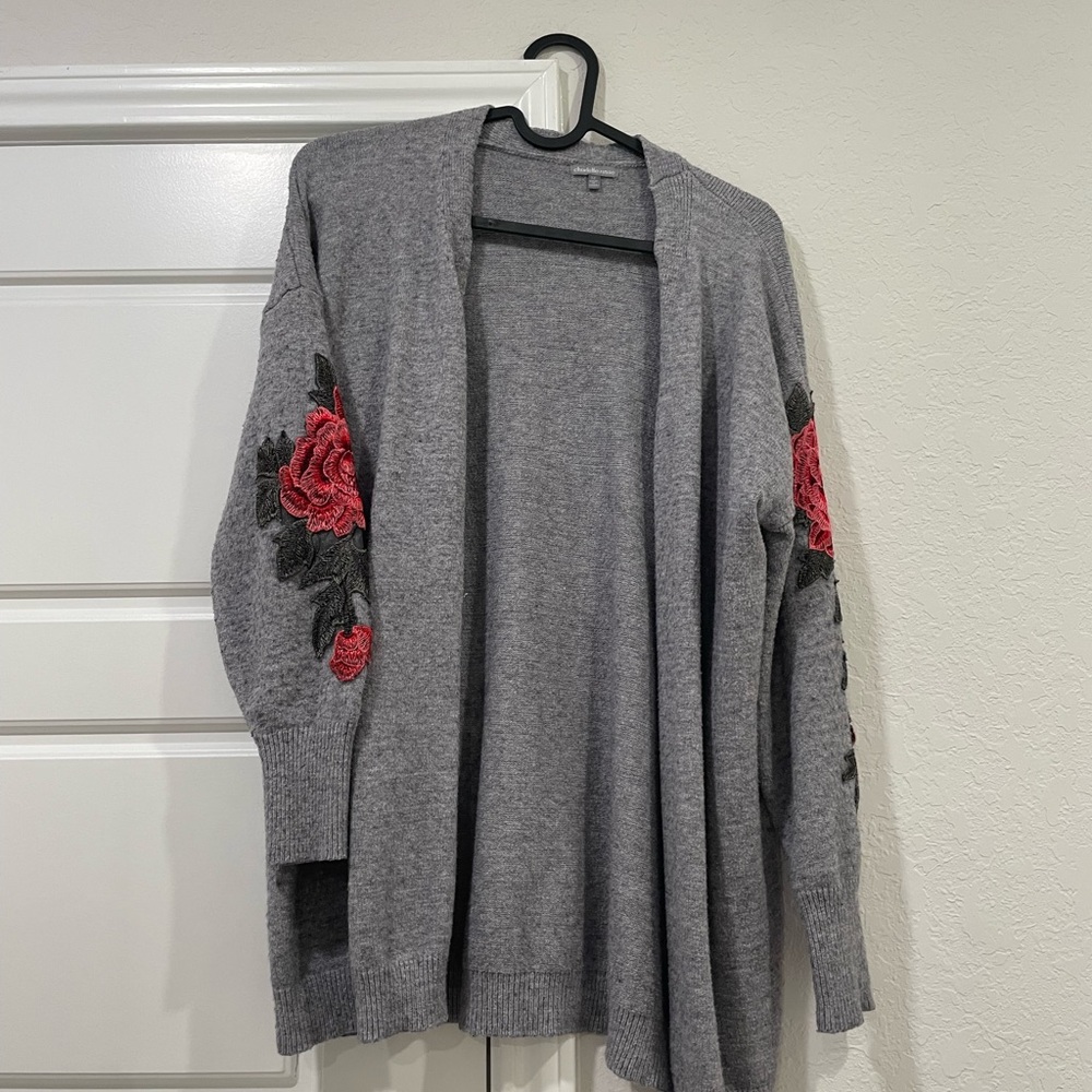 Gray Sweater Cardigan with Red Floral Embroidered Accents Open Front